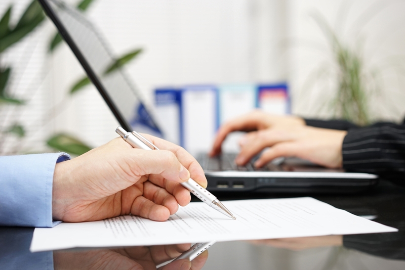 Before signing a tenancy agreement, make sure all parties know the terms.